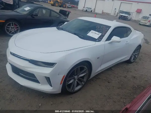 1G1FB1RS2J0142116 2018 CHEVROLET CAMARO - Image 2
