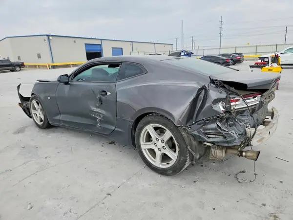 1G1FB1RS2J0143220 2018 CHEVROLET CAMARO - Image 2