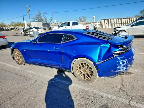 1G1FB1RS2J0153472 2018 CHEVROLET CAMARO - Image 2