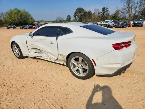 1G1FB1RS2K0108369 2019 CHEVROLET CAMARO - Image 2