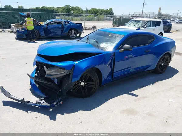 1G1FB1RS3H0187592 2017 CHEVROLET CAMARO - Image 2