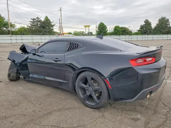 1G1FB1RS3J0103860 2018 CHEVROLET CAMARO - Image 2