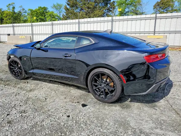 1G1FB1RS3J0122019 2018 CHEVROLET CAMARO - Image 2