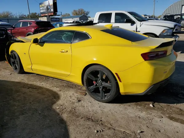 1G1FB1RS3J0130508 2018 CHEVROLET CAMARO - Image 2