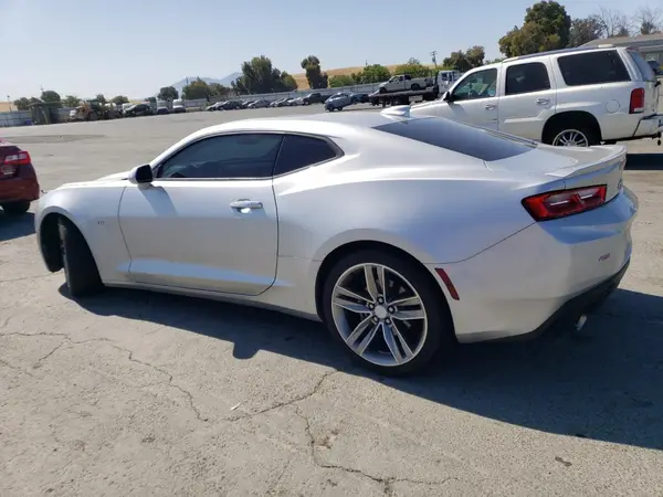 1G1FB1RS3J0156185 2018 CHEVROLET CAMARO - Image 2