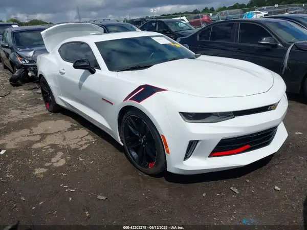 1G1FB1RS3J0157918 2018 CHEVROLET CAMARO - Image 1