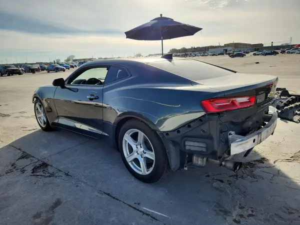 1G1FB1RS3J0177909 2018 CHEVROLET CAMARO - Image 2