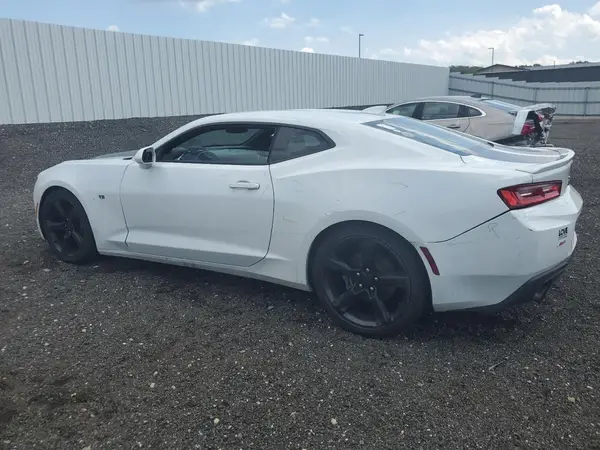 1G1FB1RS3J0190272 2018 CHEVROLET CAMARO - Image 2
