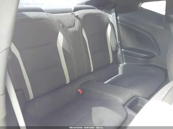 1G1FB1RS3K0112267 2019 CHEVROLET CAMARO - Image 8