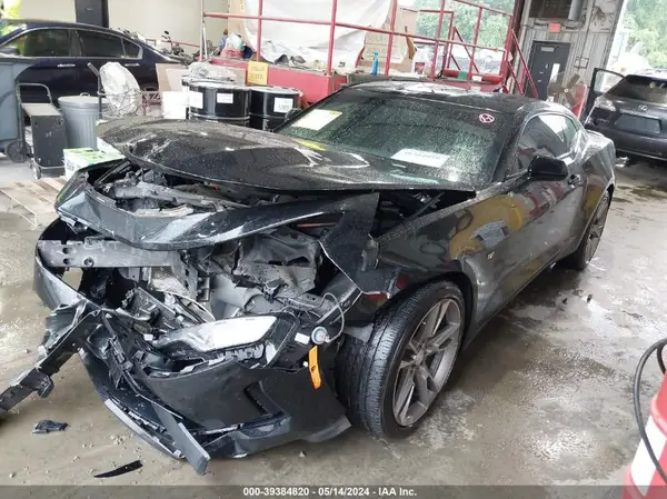 1G1FB1RS3K0112401 2019 CHEVROLET CAMARO - Image 2