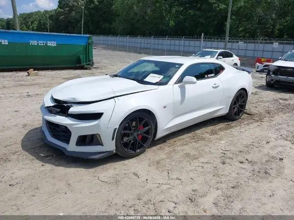 1G1FB1RS4H0184376 2017 CHEVROLET CAMARO - Image 2