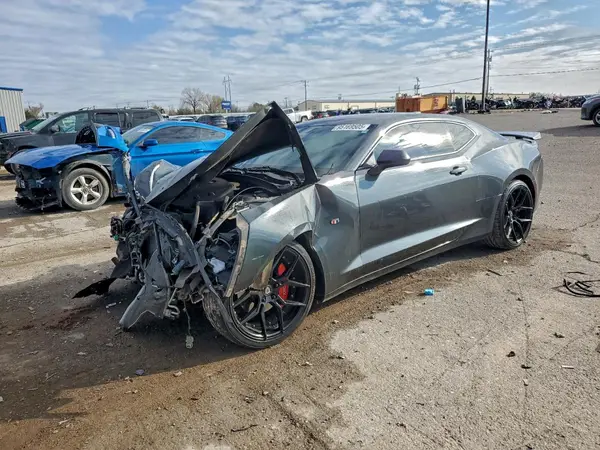 1G1FB1RS4H0195670 2017 CHEVROLET CAMARO - Image 1