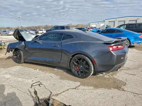 1G1FB1RS4H0195670 2017 CHEVROLET CAMARO - Image 2