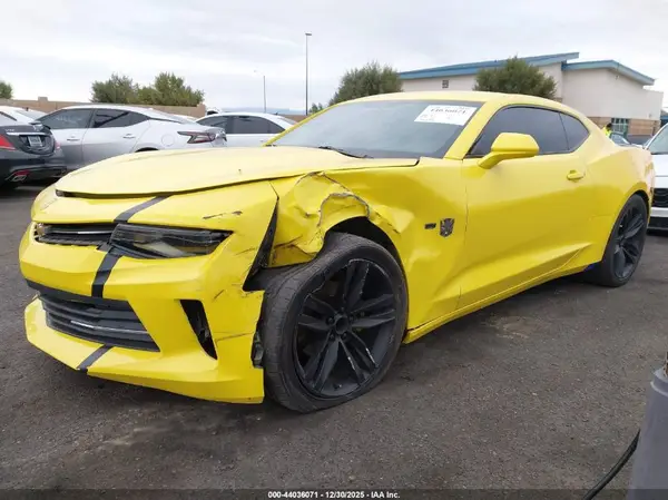 1G1FB1RS4H0201029 2017 CHEVROLET CAMARO - Image 2