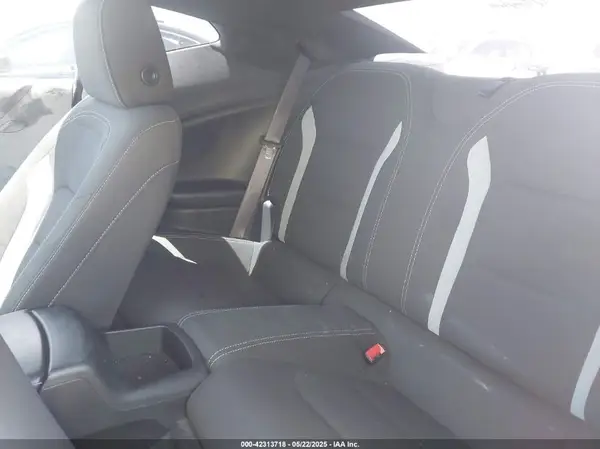 1G1FB1RS4H0201483 2017 CHEVROLET CAMARO - Image 8