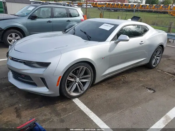 1G1FB1RS4J0117430 2018 CHEVROLET CAMARO - Image 2
