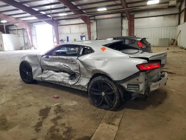 1G1FB1RS4J0120750 2018 CHEVROLET CAMARO - Image 2