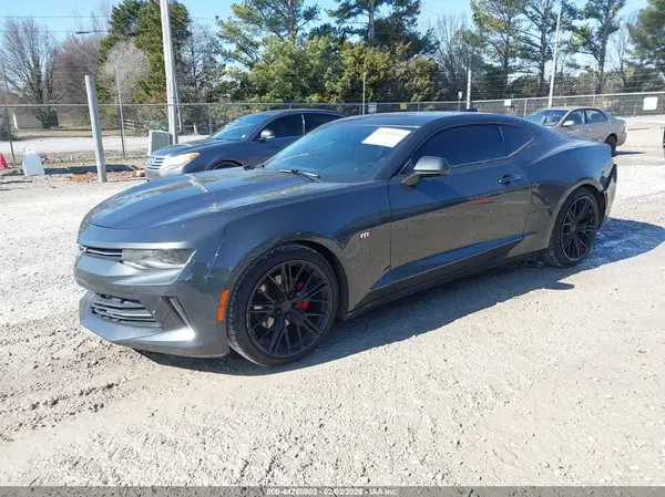 1G1FB1RS4J0120795 2018 CHEVROLET CAMARO - Image 2