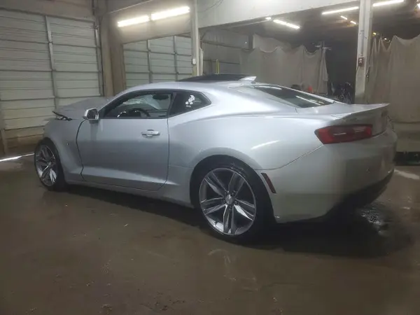 1G1FB1RS4J0133188 2018 CHEVROLET CAMARO - Image 2