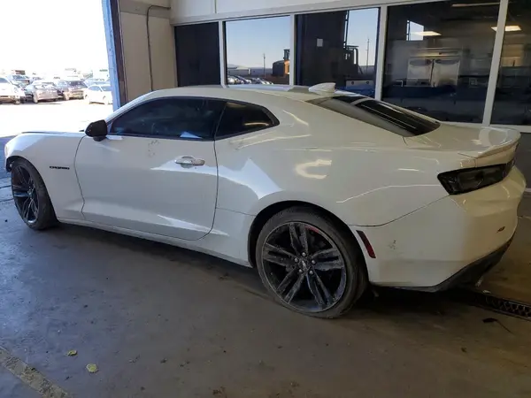 1G1FB1RS4J0152792 2018 CHEVROLET CAMARO - Image 2