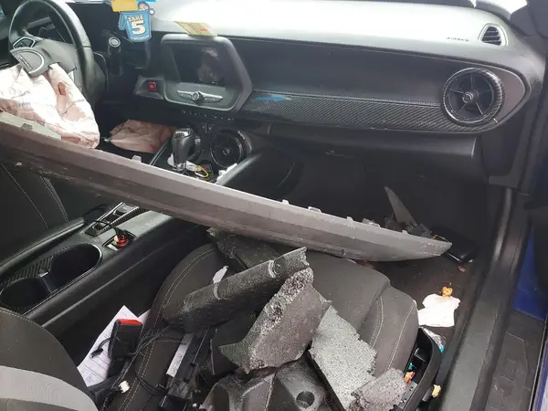 1G1FB1RS4M0116914 2021 CHEVROLET CAMARO - Image 8