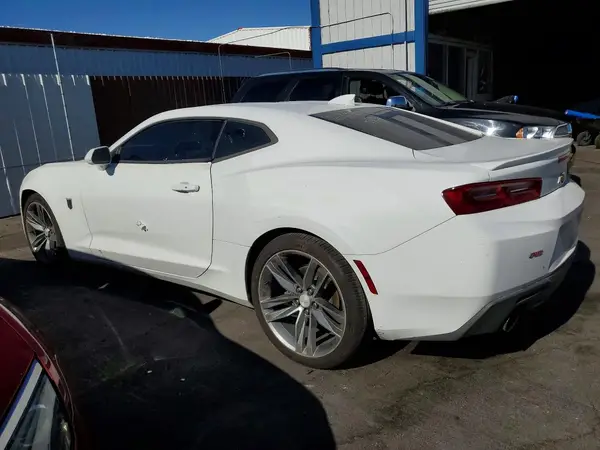 1G1FB1RS5G0126100 2016 CHEVROLET CAMARO - Image 2