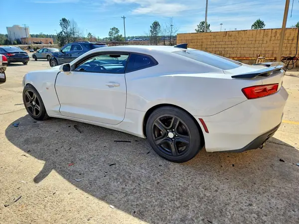 1G1FB1RS5H0198688 2017 CHEVROLET CAMARO - Image 2
