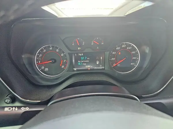 1G1FB1RS5H0199615 2017 CHEVROLET CAMARO - Image 8