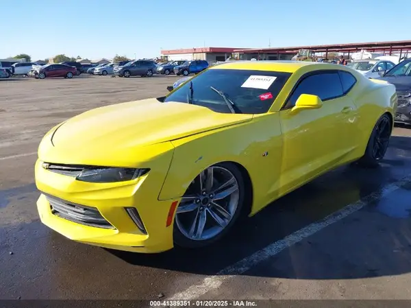1G1FB1RS5J0135984 2018 CHEVROLET CAMARO - Image 2