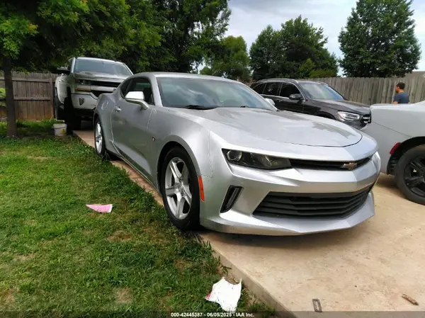 1G1FB1RS5J0146418 2018 CHEVROLET CAMARO - Image 1