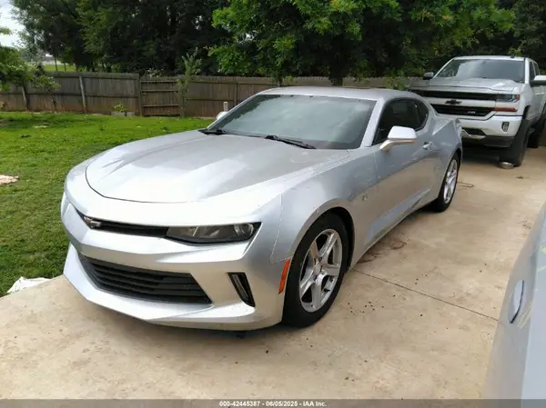 1G1FB1RS5J0146418 2018 CHEVROLET CAMARO - Image 2