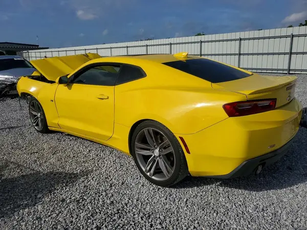 1G1FB1RS5J0146872 2018 CHEVROLET CAMARO - Image 2