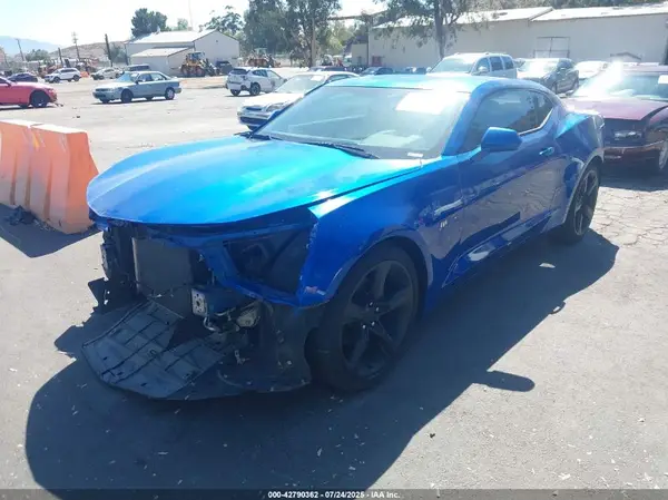 1G1FB1RS5J0186563 2018 CHEVROLET CAMARO - Image 2