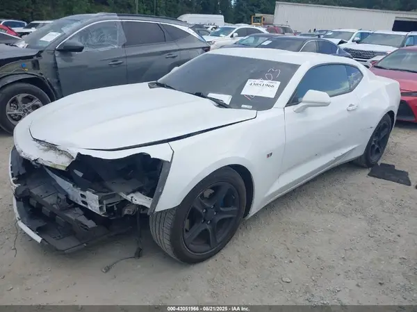1G1FB1RS5L0108903 2020 CHEVROLET CAMARO - Image 2