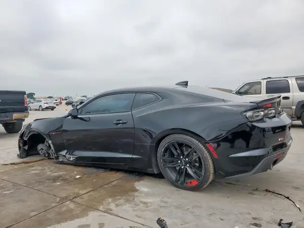 1G1FB1RS5M0132846 2021 CHEVROLET CAMARO - Image 2