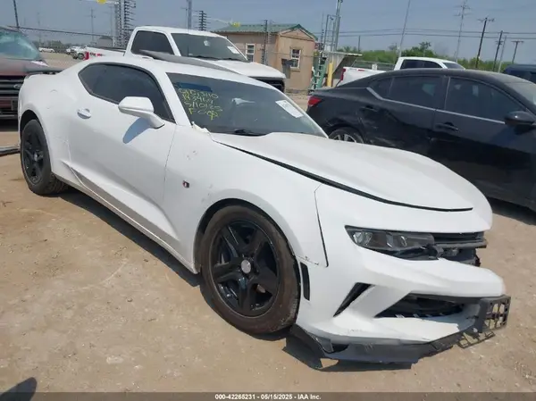 1G1FB1RS6G0143469 2016 CHEVROLET CAMARO - Image 1