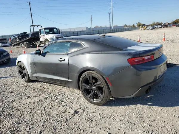 1G1FB1RS6H0105063 2017 CHEVROLET CAMARO - Image 2