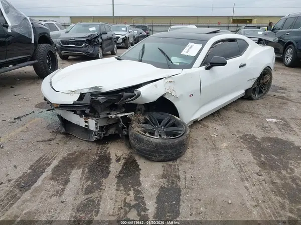 1G1FB1RS6H0165392 2017 CHEVROLET CAMARO - Image 2