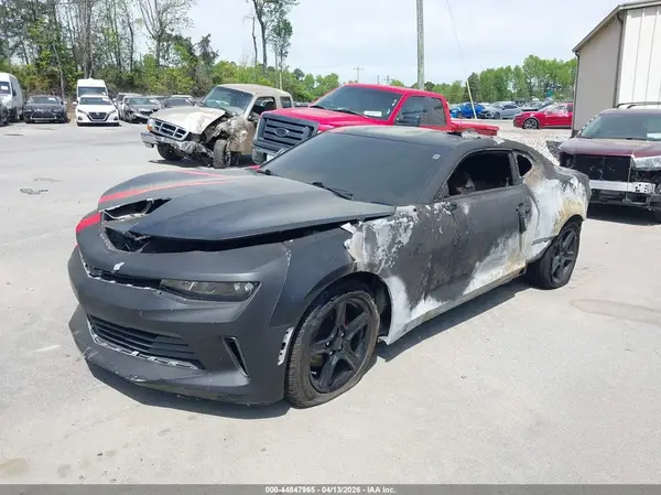 1G1FB1RS6H0186002 2017 CHEVROLET CAMARO - Image 2