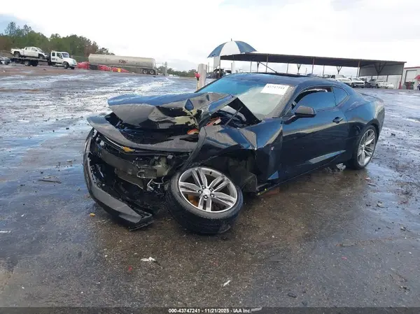 1G1FB1RS6H0202554 2017 CHEVROLET CAMARO - Image 2