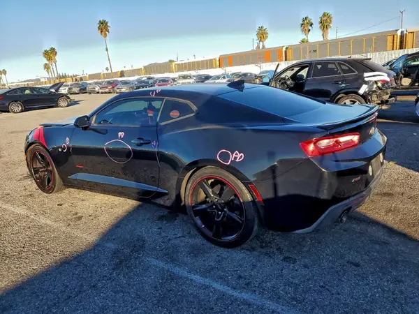 1G1FB1RS6H0211383 2017 CHEVROLET CAMARO - Image 2