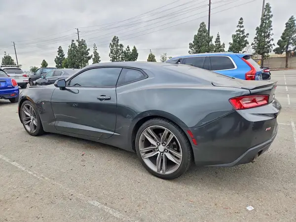 1G1FB1RS6J0107823 2018 CHEVROLET CAMARO - Image 2