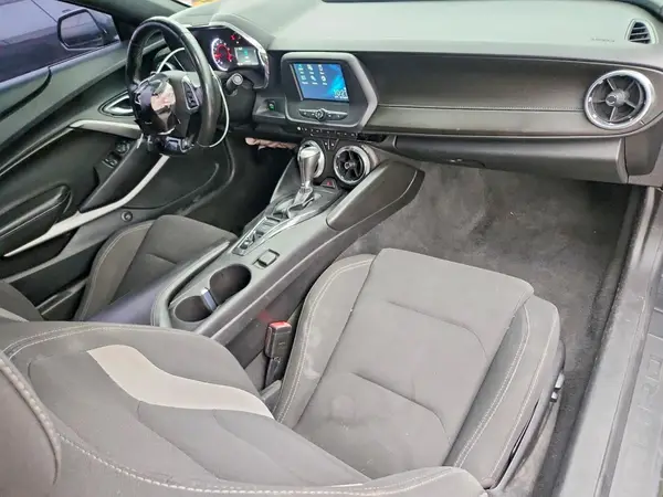 1G1FB1RS6J0107823 2018 CHEVROLET CAMARO - Image 8