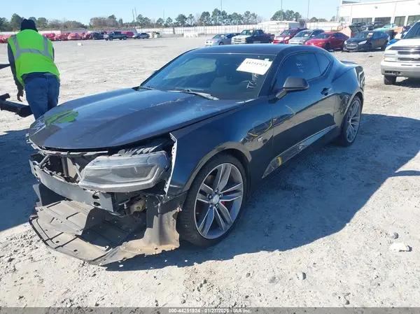 1G1FB1RS6J0119132 2018 CHEVROLET CAMARO - Image 2