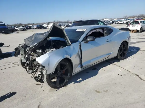 1G1FB1RS6J0121611 2018 CHEVROLET CAMARO - Image 1
