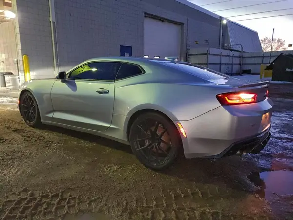 1G1FB1RS6J0122550 2018 CHEVROLET CAMARO - Image 2