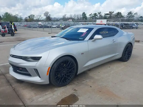 1G1FB1RS6J0130194 2018 CHEVROLET CAMARO - Image 2