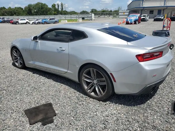 1G1FB1RS6J0136402 2018 CHEVROLET CAMARO - Image 2