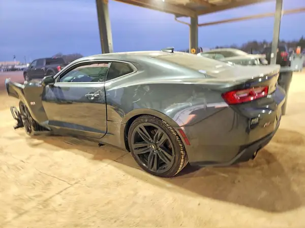 1G1FB1RS6J0151501 2018 CHEVROLET CAMARO - Image 2