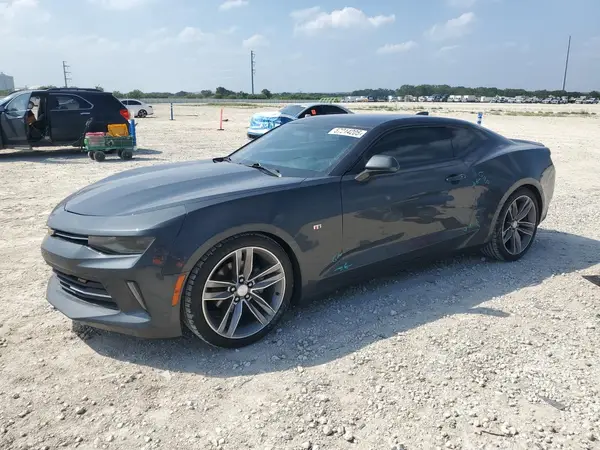 1G1FB1RS6J0158657 2018 CHEVROLET CAMARO - Image 1